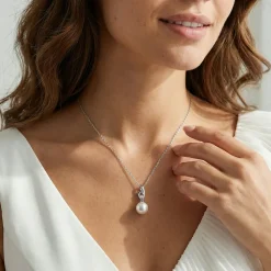 Akoya Pearl & Diamond Lois Pendant