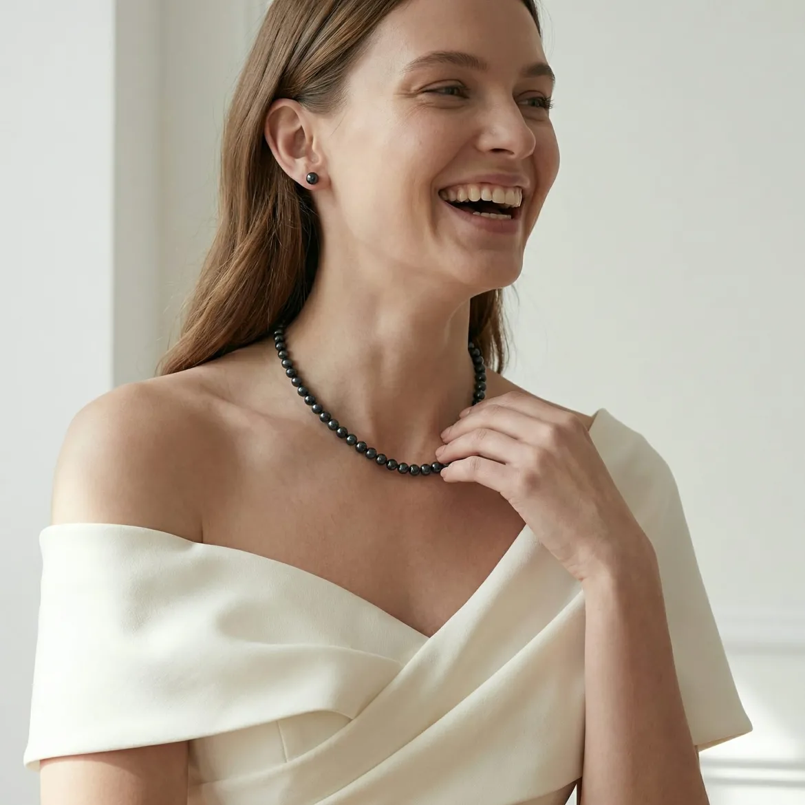 Black Japanese Akoya Choker Length Pearl Necklace, 6.5-7.0mm - AA+ Quality