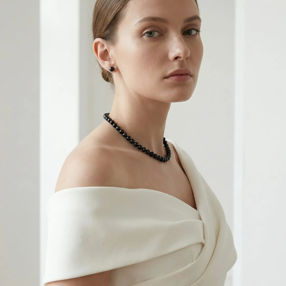 Black Japanese Akoya Pearl Necklace, 6.5-7.0mm - AAA Quality