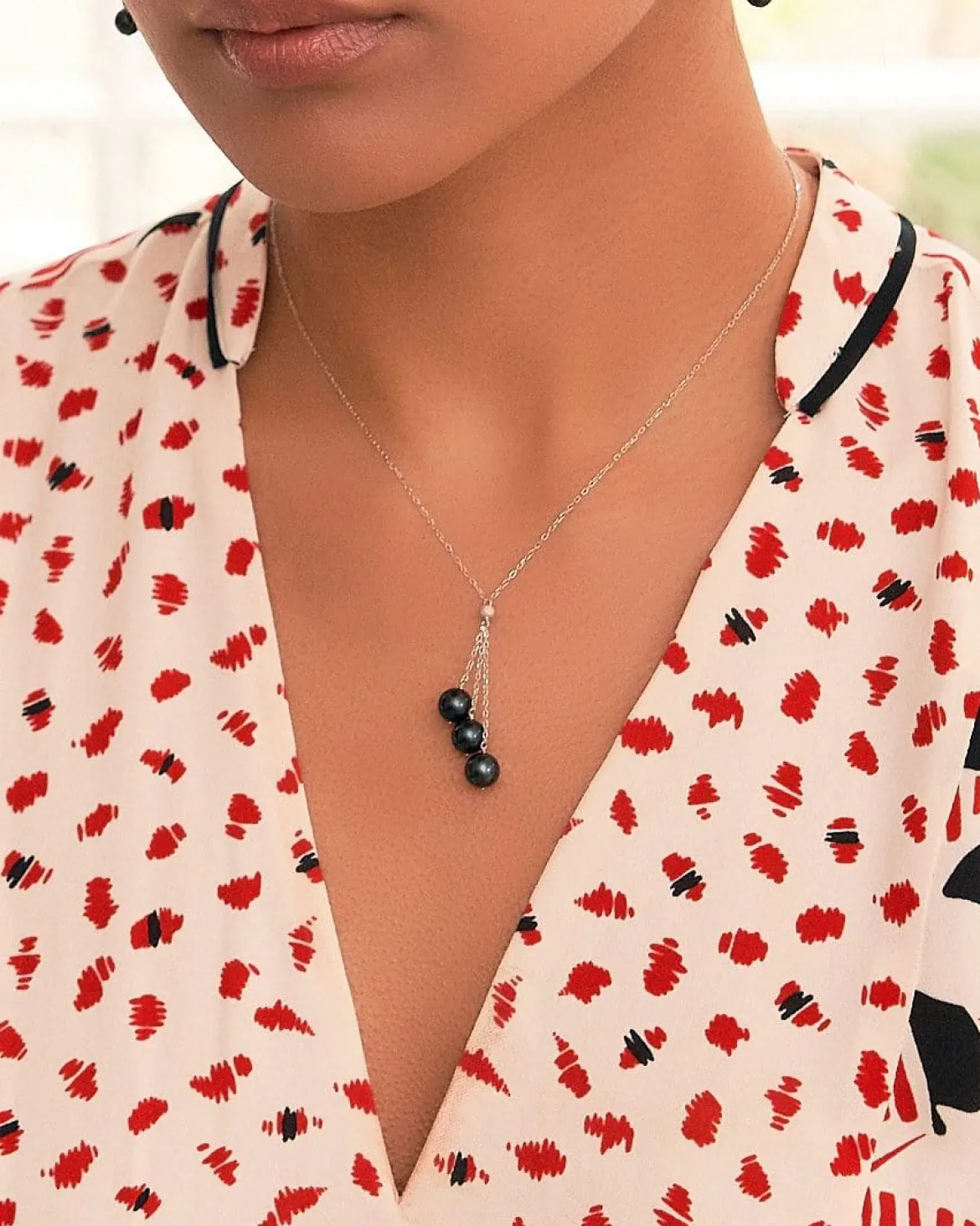 14K Gold Tahitian Pearl Tincup Cluster Pendant