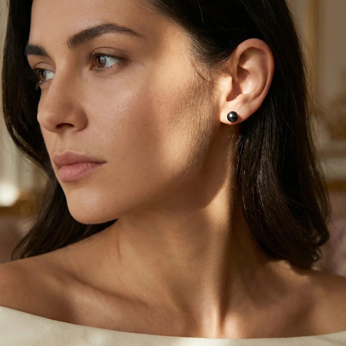 7.0-7.5mm Black Akoya Round Pearl Stud Earrings