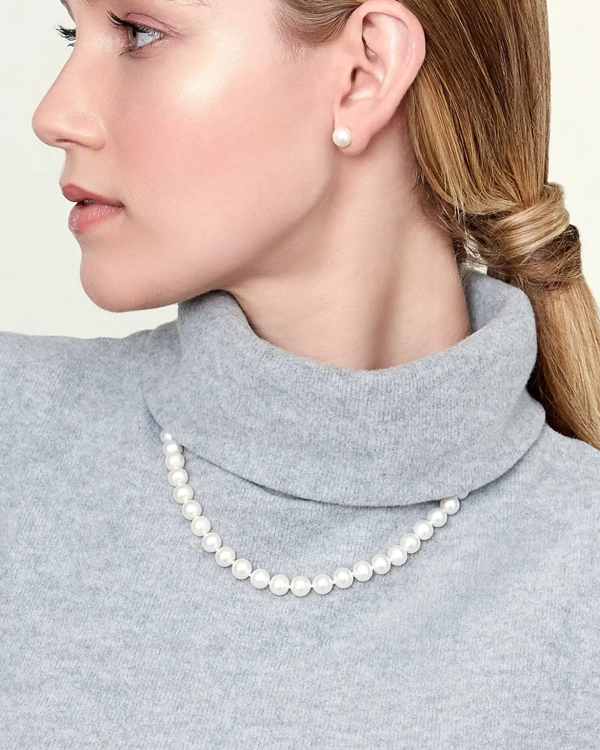 8.0-8.5mm Freshwater Pearl Necklace & Earrings
