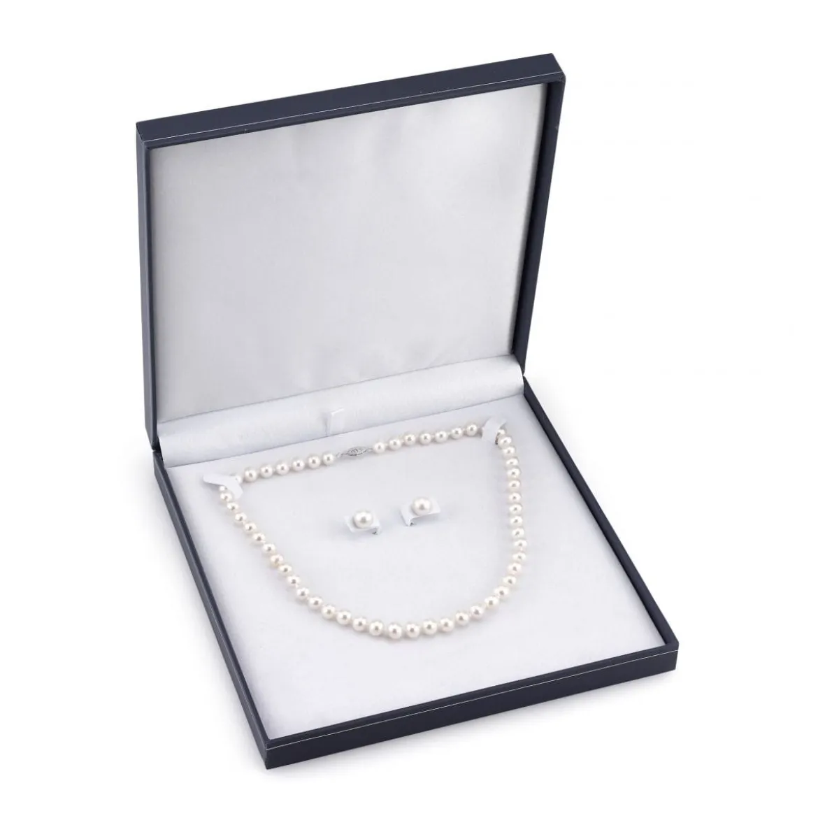 8.5-9.5mm Freshwater Pearl Necklace & Earrings