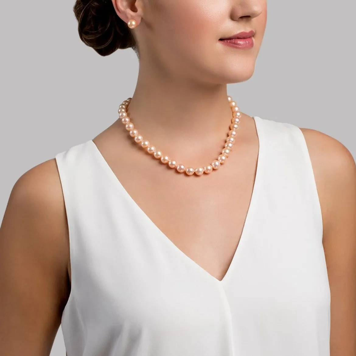 9.5-10.5mm Peach Freshwater Pearl Necklace - AAA Quality