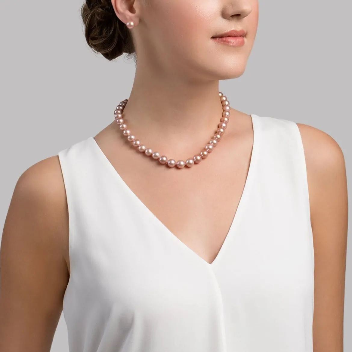 9.5-10.5mm Pink Freshwater Pearl Necklace - AAA Quality