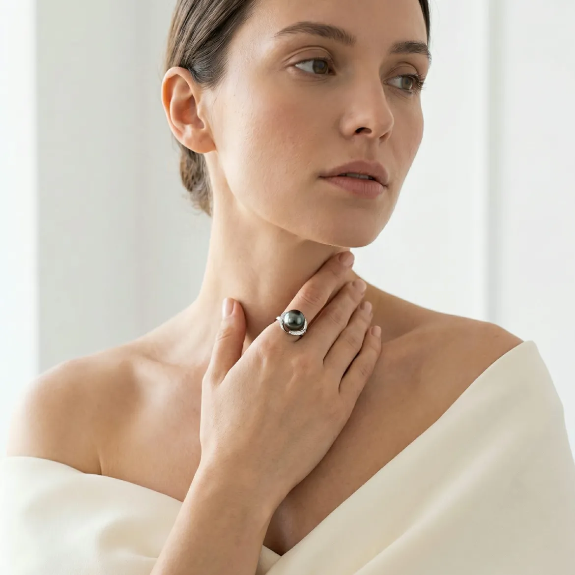 Tahitian South Sea Pearl & Diamond Ruby Ring