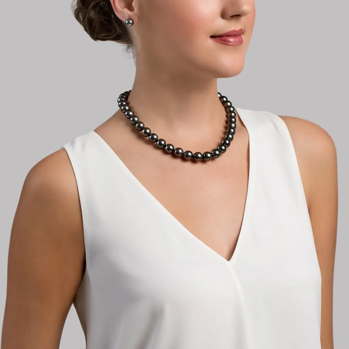 True Round Tahitian Pearl Necklace, 11.0-13.0mm - AAA Quality