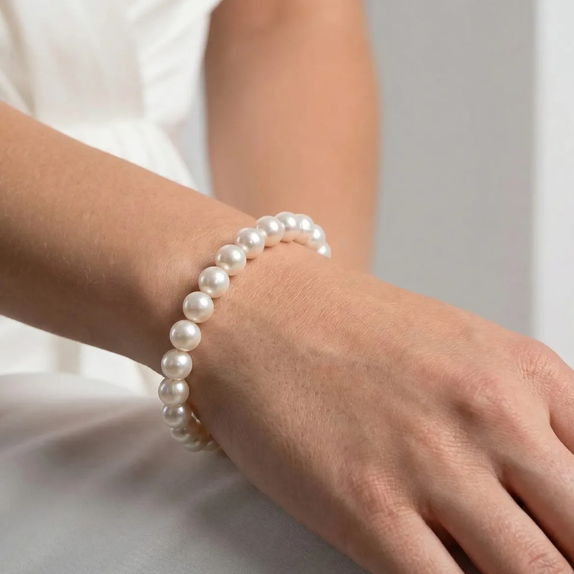 White Hanadama Japanese Akoya Pearl Bracelet, 8.0-8.5mm