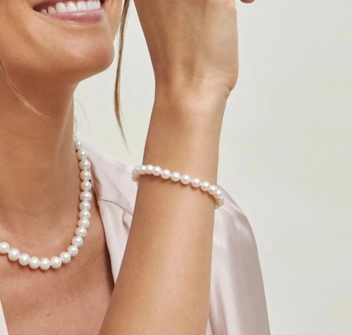 White Japanese Akoya Pearl Bracelet, 6.0-6.5mm